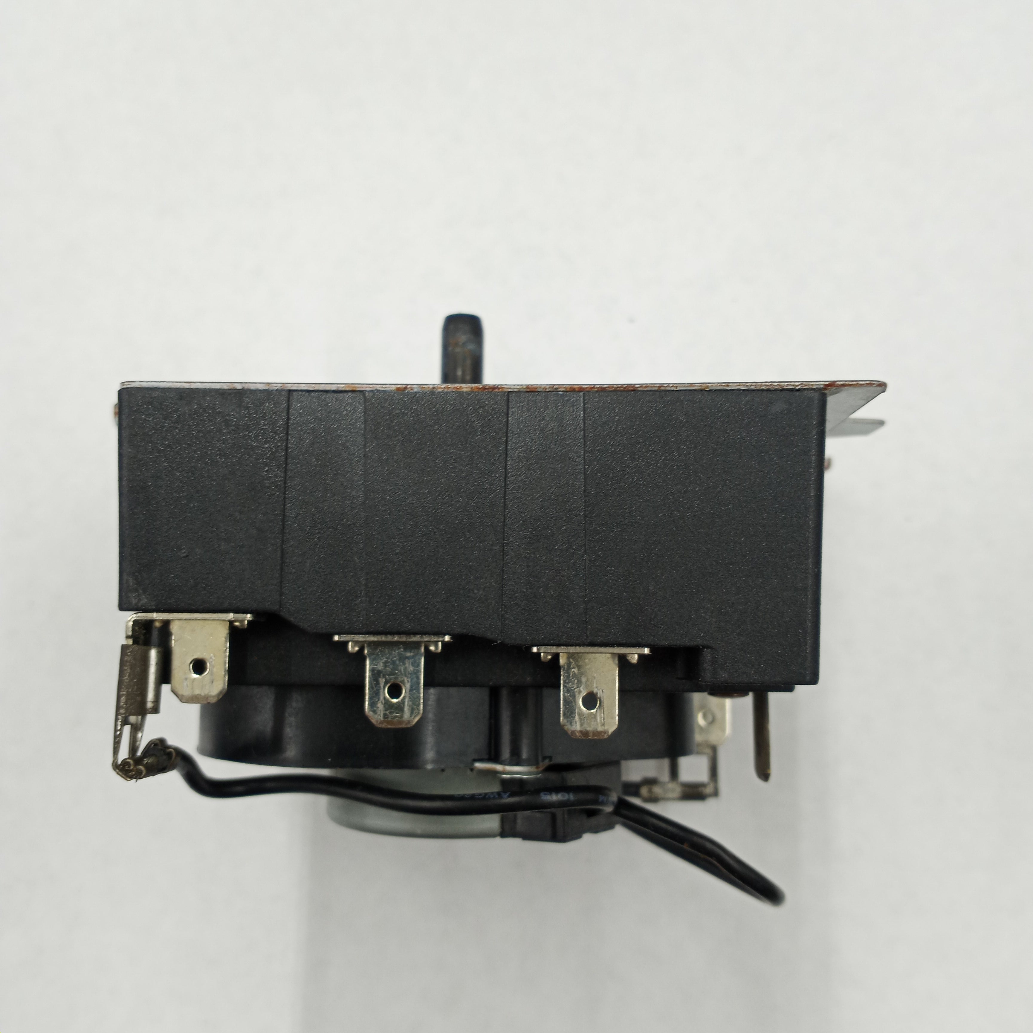 GE Dryer Timer Control TMD1TM26 234d1296p017 GE Dryer Timer Control TMD1TM26 234d1296p017